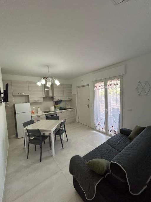 Casa Vacanze Lui San Benedetto del Tronto Kültér fotó